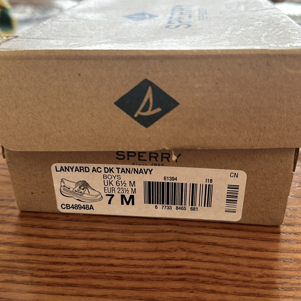 Sperry top sider boat shoes